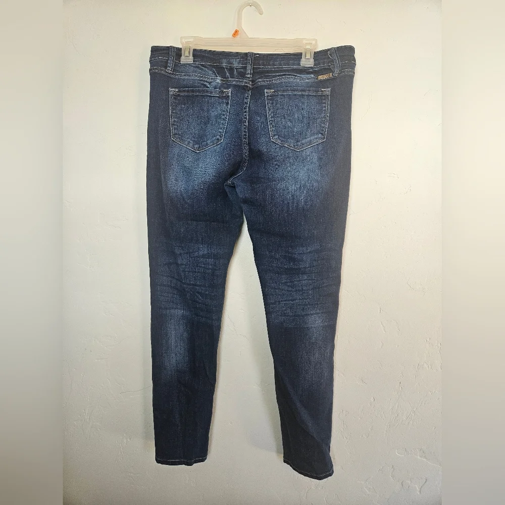 KanCan Dark Blue Women's Skinny Jeans - Picture 2 of 3